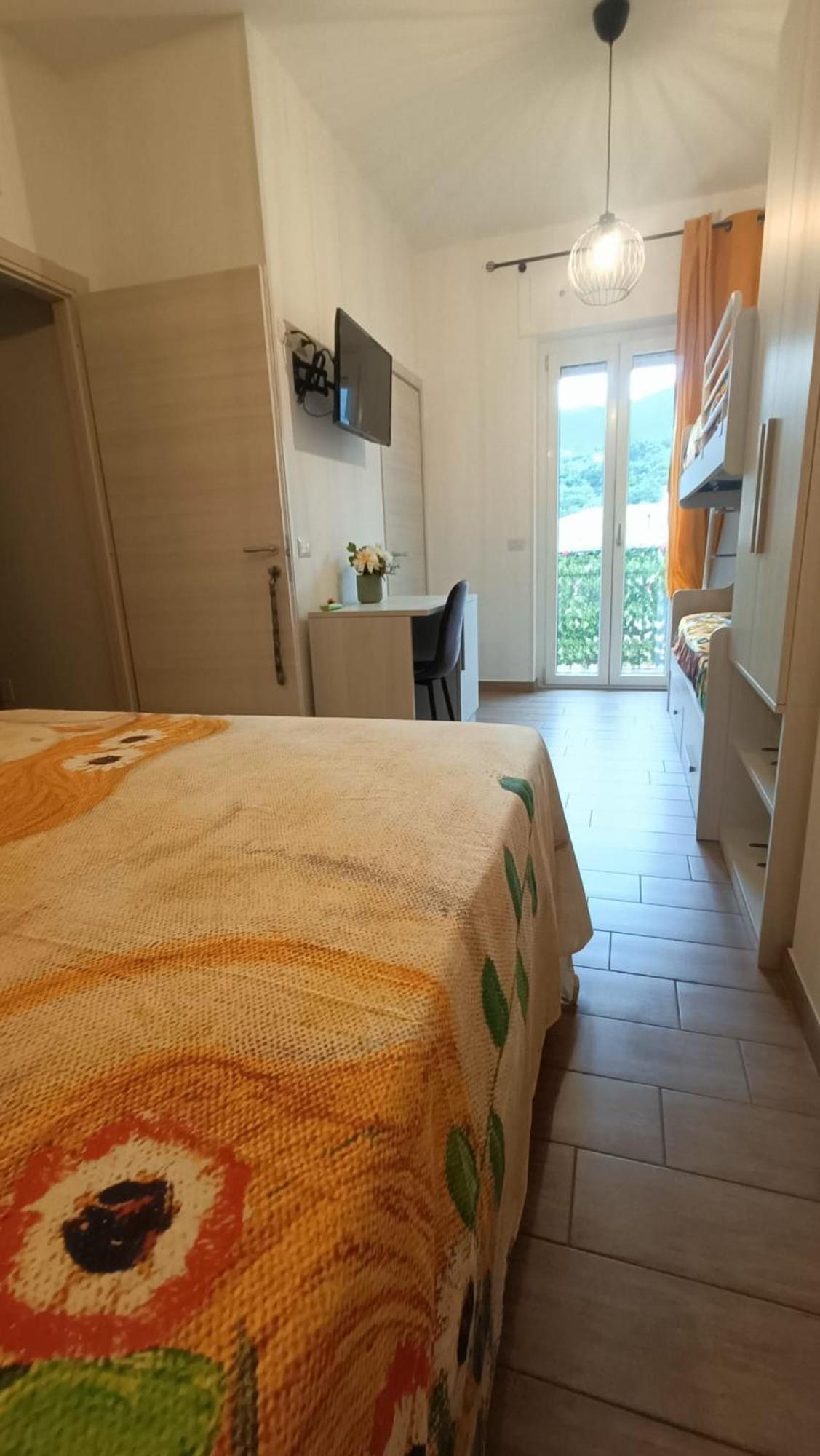 Hotel Mar Art Sapri Zewnętrze zdjęcie
